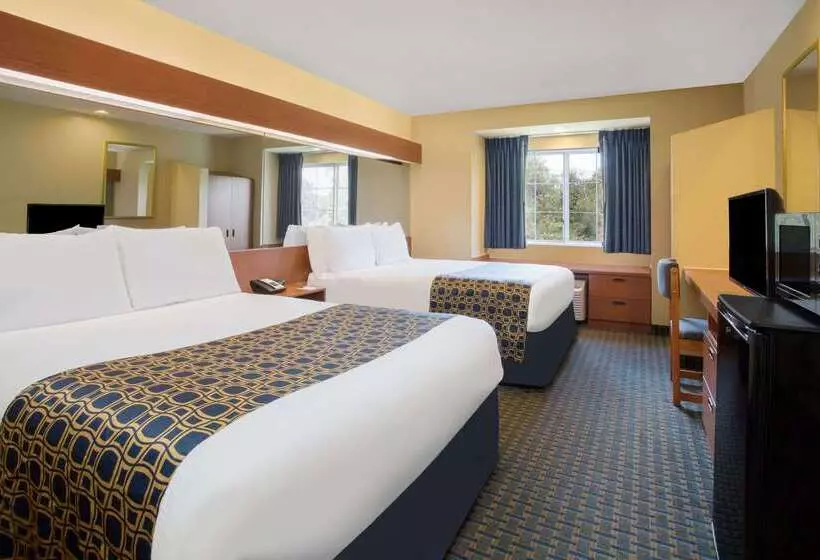 Microtel Inn & Suites By Wyndham Leesburg/mt Dora