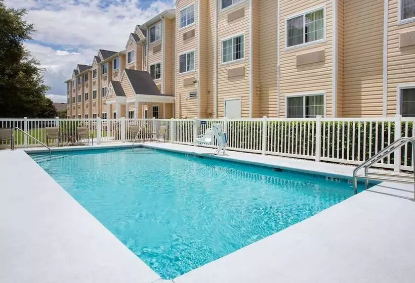 Microtel Inn & Suites By Wyndham Leesburg/mt Dora