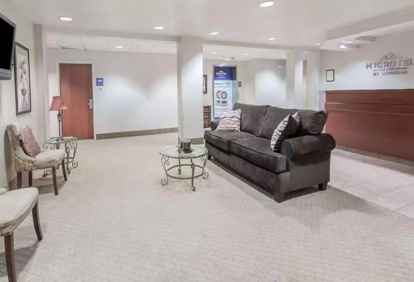 Microtel Inn & Suites Marianna