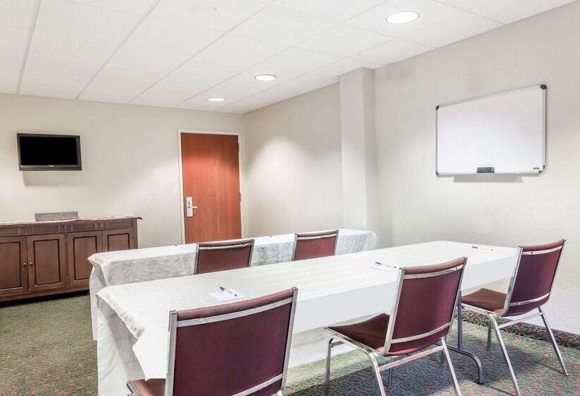 Microtel Inn & Suites Marianna