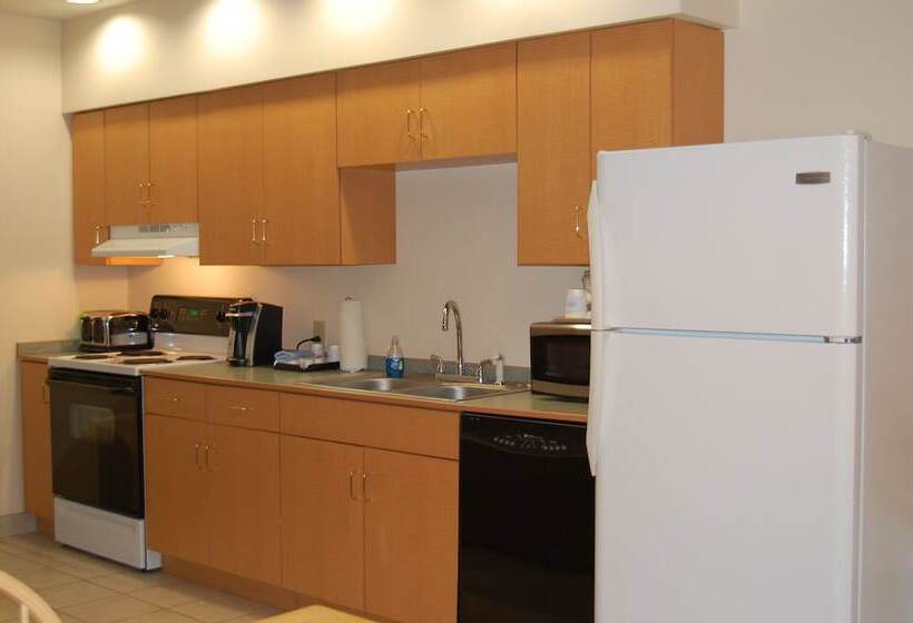 Microtel Inn & Suites By Wyndham Plattsburgh