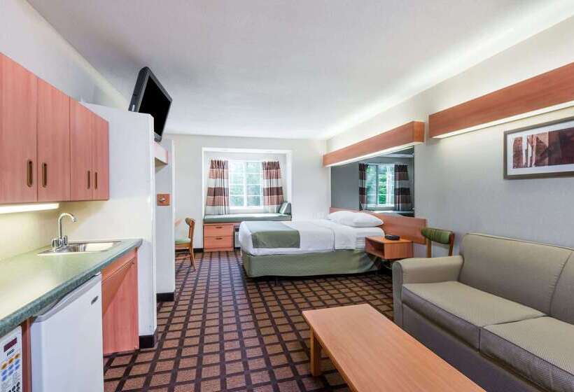 Microtel Inn & Suites By Wyndham Uncasville Casino Area