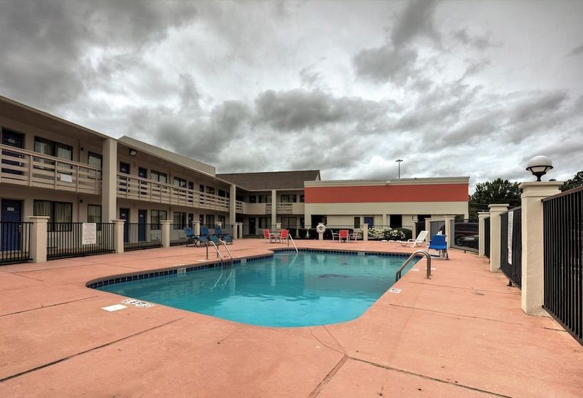 汽车旅馆 Super 7 Inn