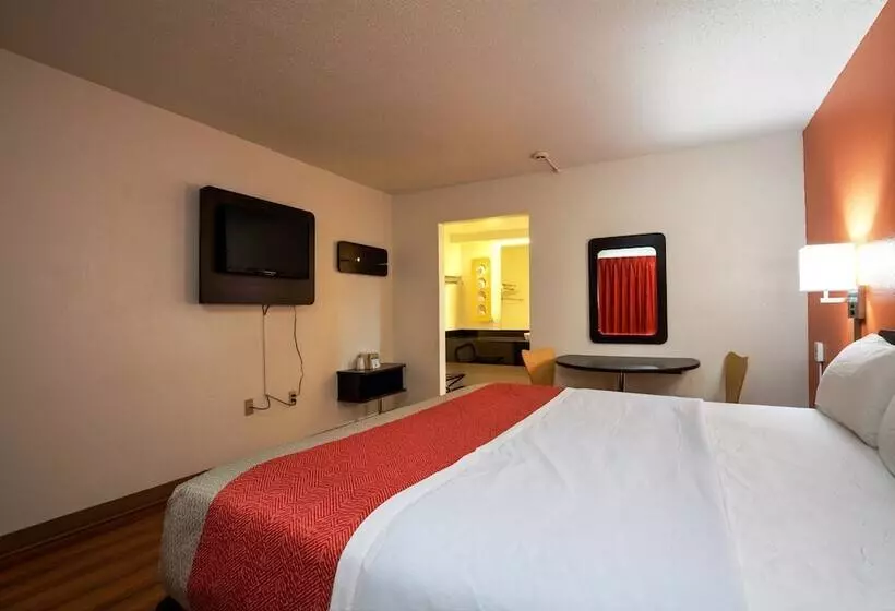 مُتل Super 7 Inn