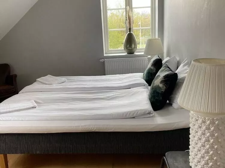 Bed and Breakfast Brohuspark