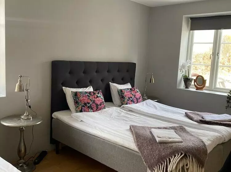 Bed and Breakfast Brohuspark