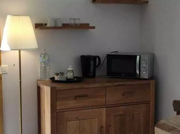 Aamiaismajoitus (B&B) La Chouette Villa