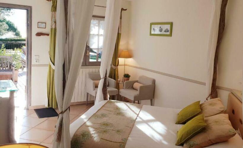 Bed and Breakfast Le Mas Des Cigales