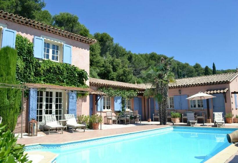 Bed and Breakfast Le Mas Des Cigales