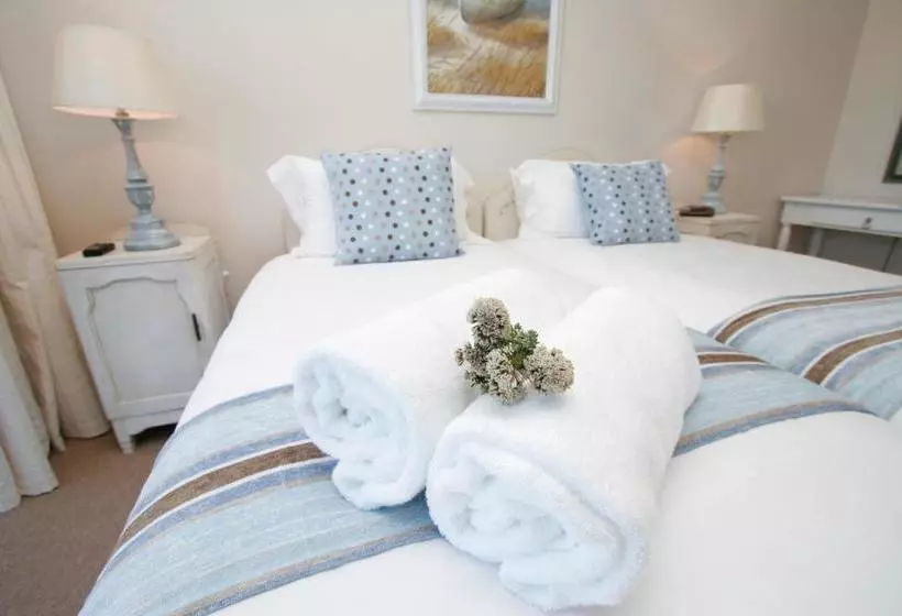 Aamiaismajoitus (B&B) The Beach House