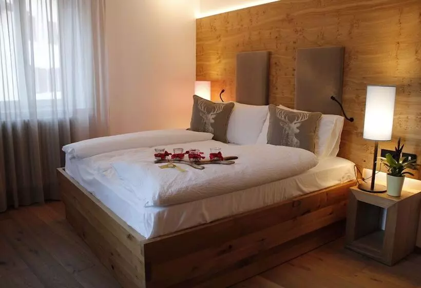 ホテル Gasthof Zum Hirschen Margreid