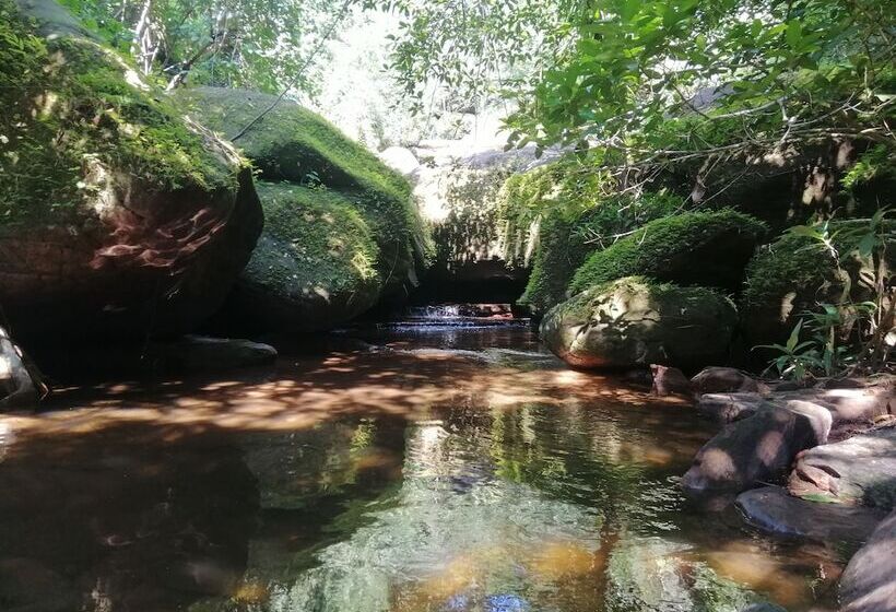 Szálloda Khun Naparn Resort