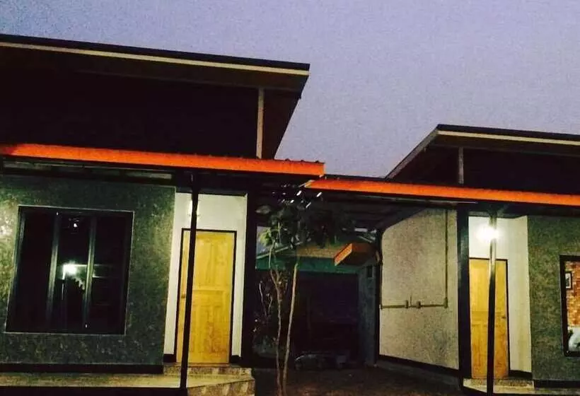 هتل Khun Naparn Resort