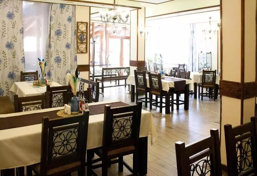 Hotelli Meteor Family