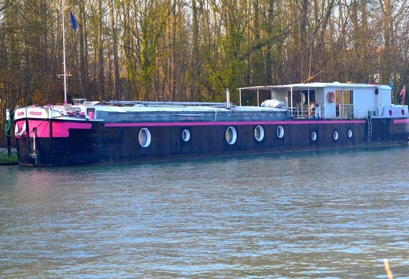 فندق Péniche Le Défi