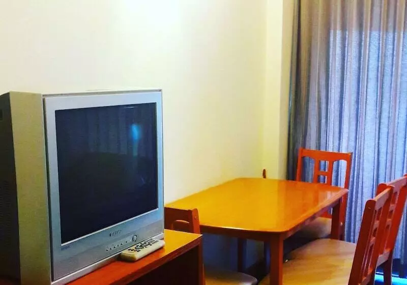 Roseinn Hotel Taphanhin