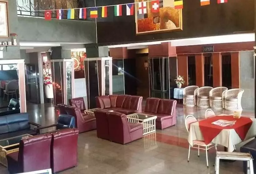 Roseinn Hotel Taphanhin