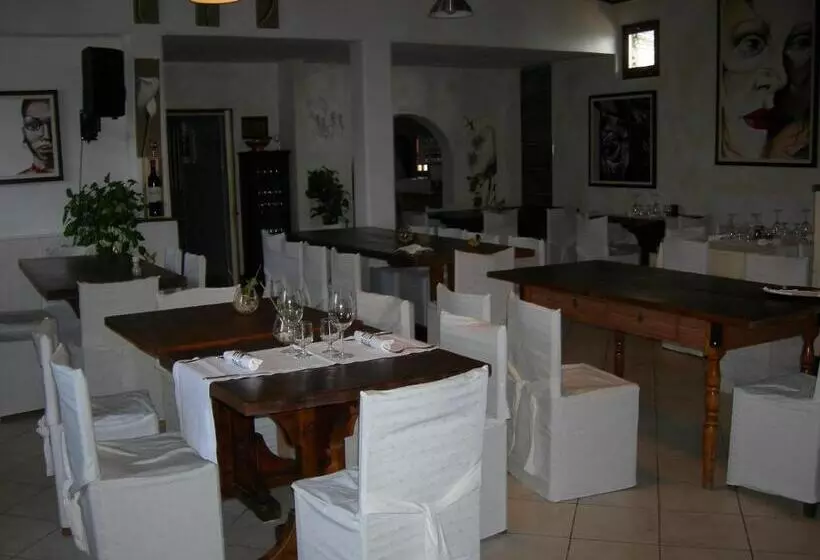 田舎風ホテル Premiata Osteria Dei Fiori