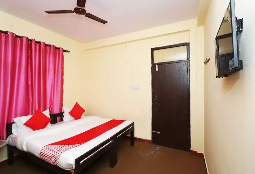 ホテル Shiv Ganga View By Oyo Rooms