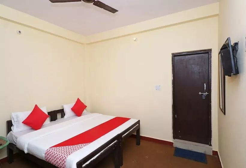 ホテル Shiv Ganga View By Oyo Rooms