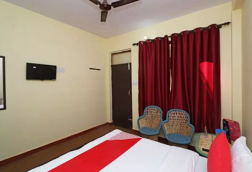 ホテル Shiv Ganga View By Oyo Rooms