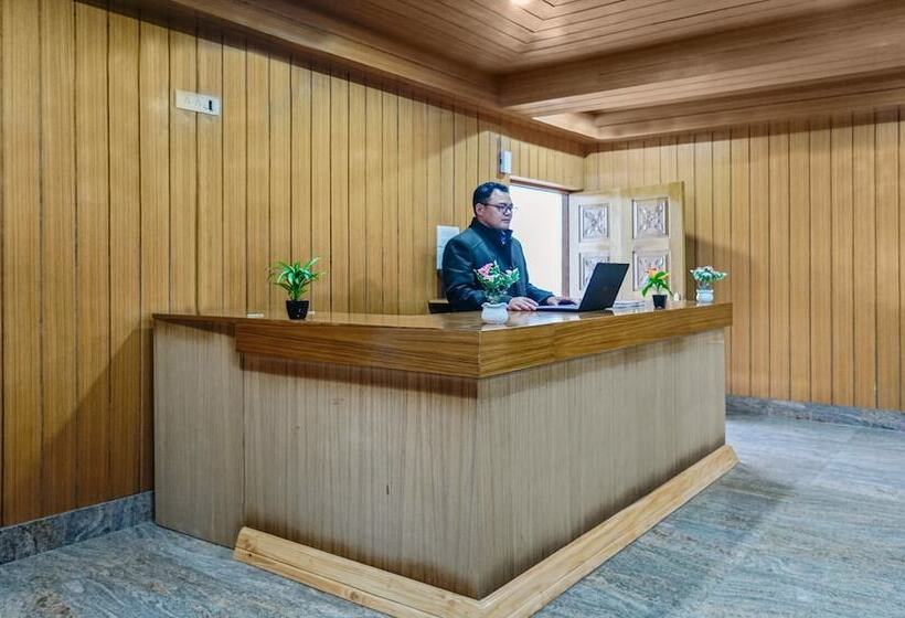 בית מלון כפרי Treebo Trip Yangsel