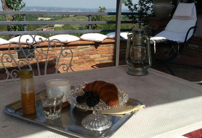 B&b Lanterna Delle Fate Cascina Piemontese And Pool For Exclusive Use