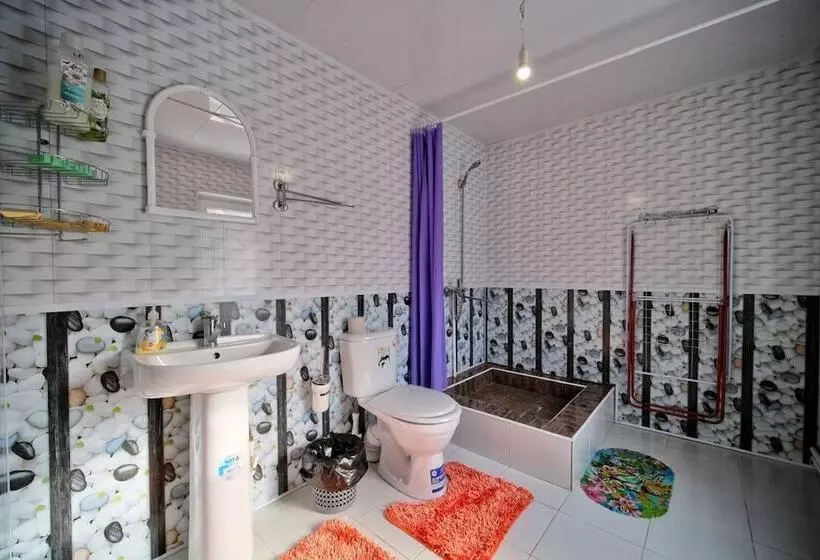 ペンション Arkhiz City Guest House