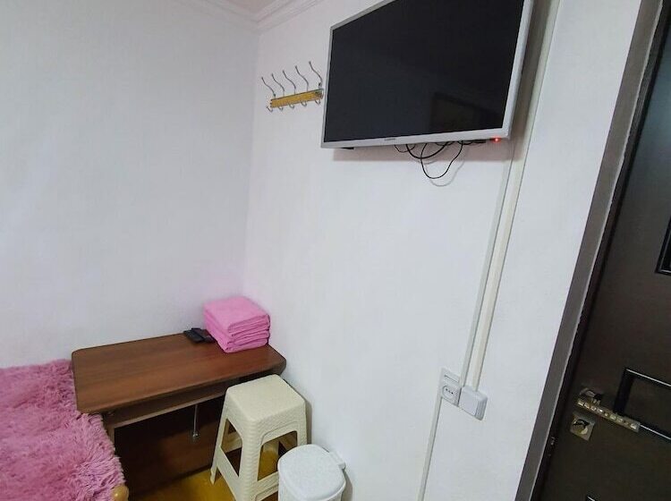 פנסיון Arkhiz City Guest House