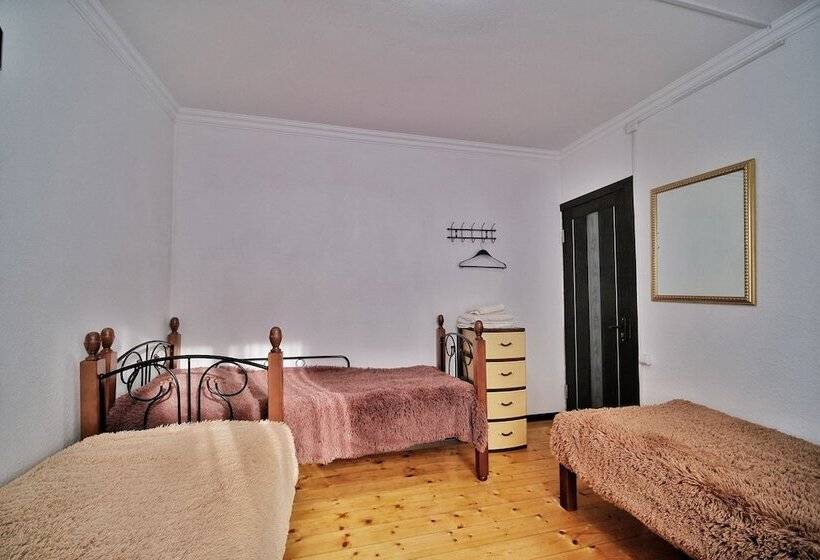 פנסיון Arkhiz City Guest House