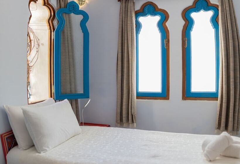 بنسيون Casa Sabila