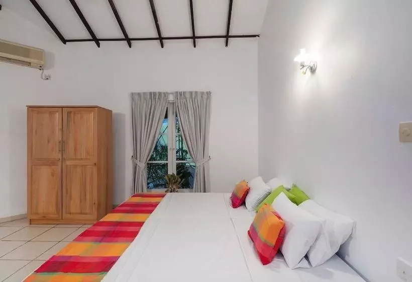 پانسیون White Villa