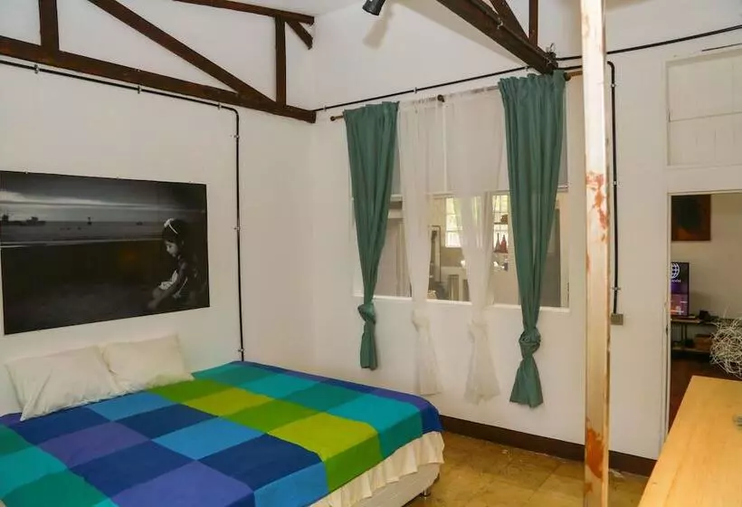 ペンション Yaku Eco House