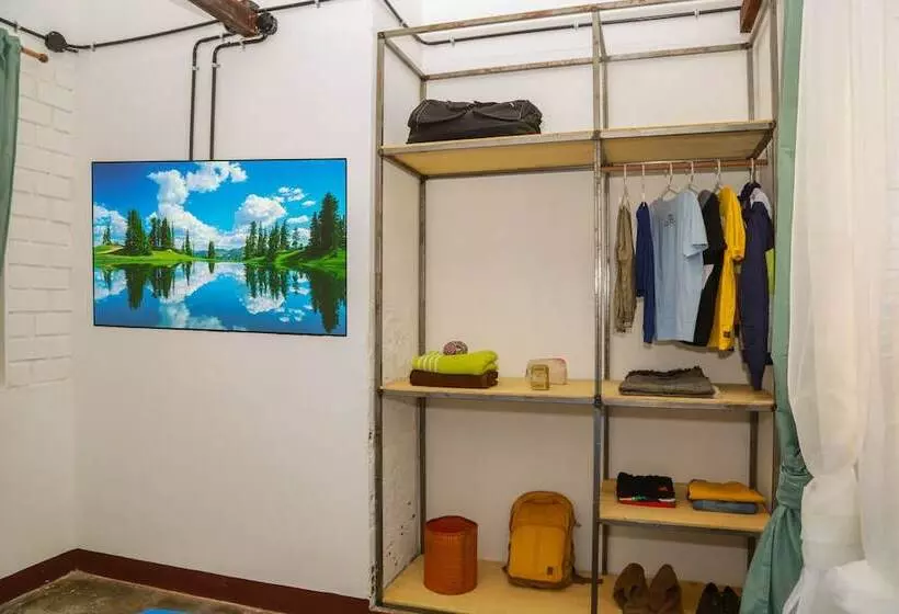 ペンション Yaku Eco House