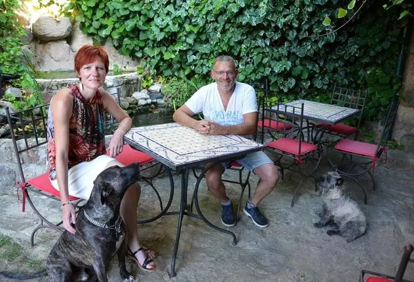 Aamiaismajoitus (B&B) Atelier Du Philosophe