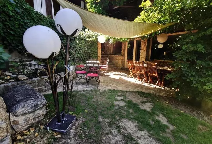 Aamiaismajoitus (B&B) Atelier Du Philosophe