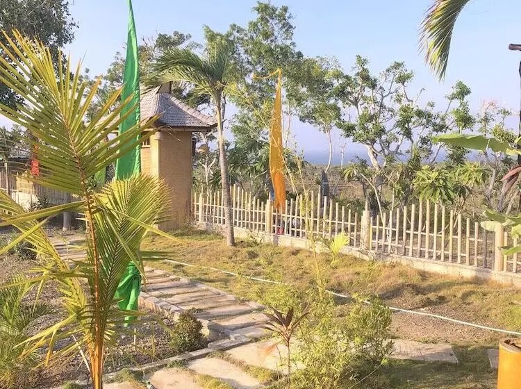 تختخواب و صبحانه Green Bamboo