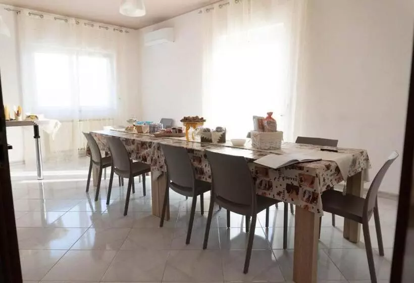 Aamiaismajoitus (B&B) La Casa Di Mamma  Nto