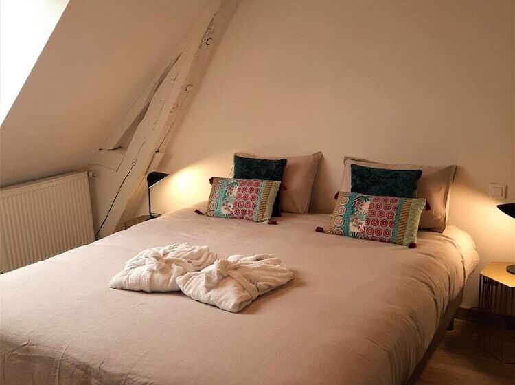 مبيت وإفطار Le Feneau Maison D Hôtes