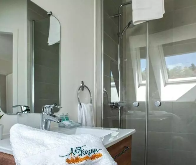 Aamiaismajoitus (B&B) Le Feneau Maison D Hôtes