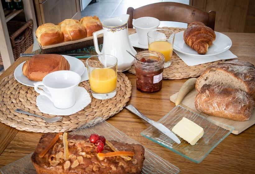 مبيت وإفطار Le Feneau Maison D Hôtes