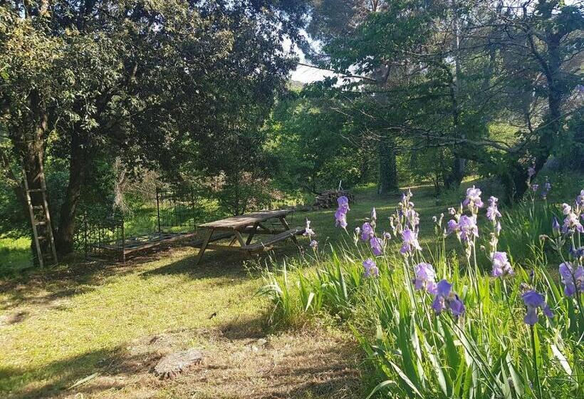 민박 Mas Des Ballats