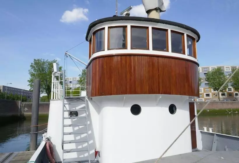 Boathotel Rotterdam Wilhelmina