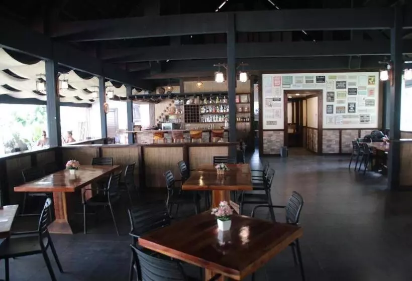 Hotelli Calape Forest Resort