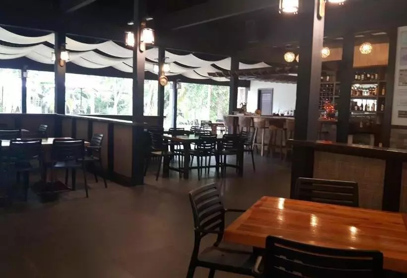 Hotelli Calape Forest Resort