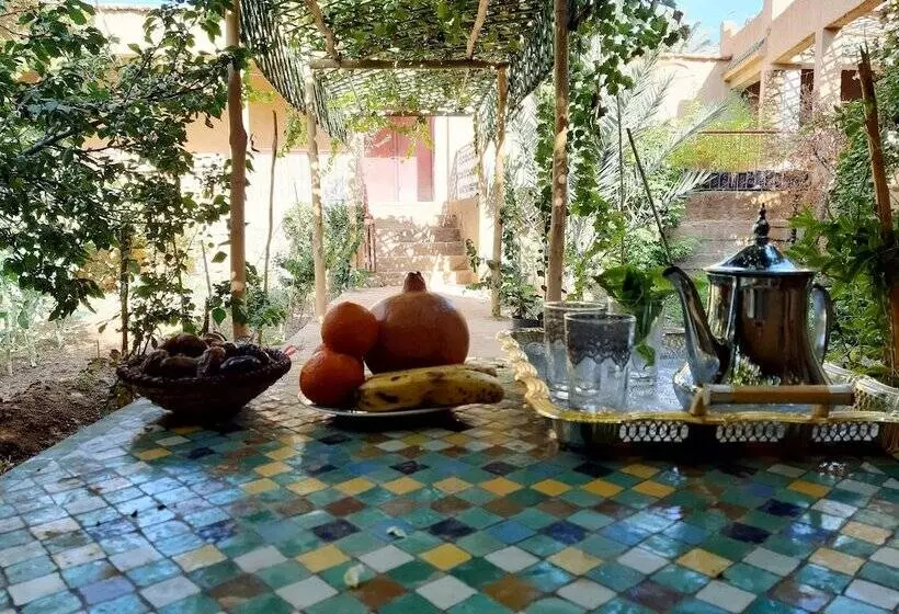 Hotelli Gîte Tamlli