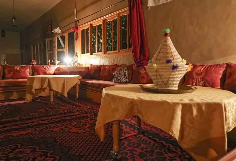 Hotelli Gîte Tamlli