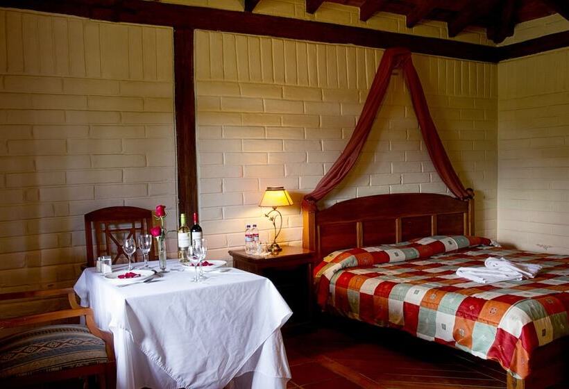 Отель Hosteria Hacienda Pueblo Viejo