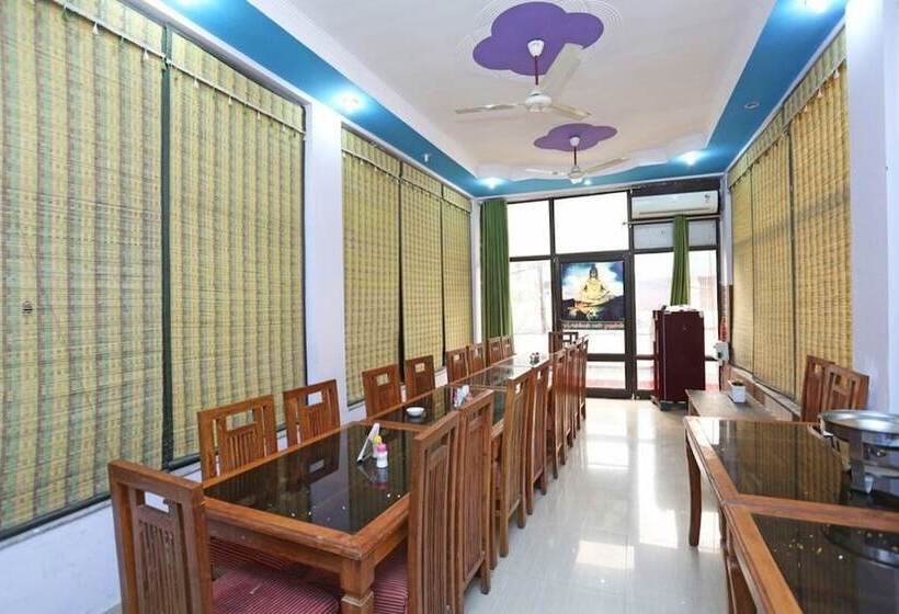 Hotel Leisure Palace