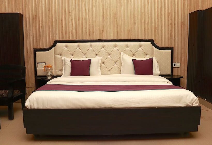 Hotel Leisure Palace